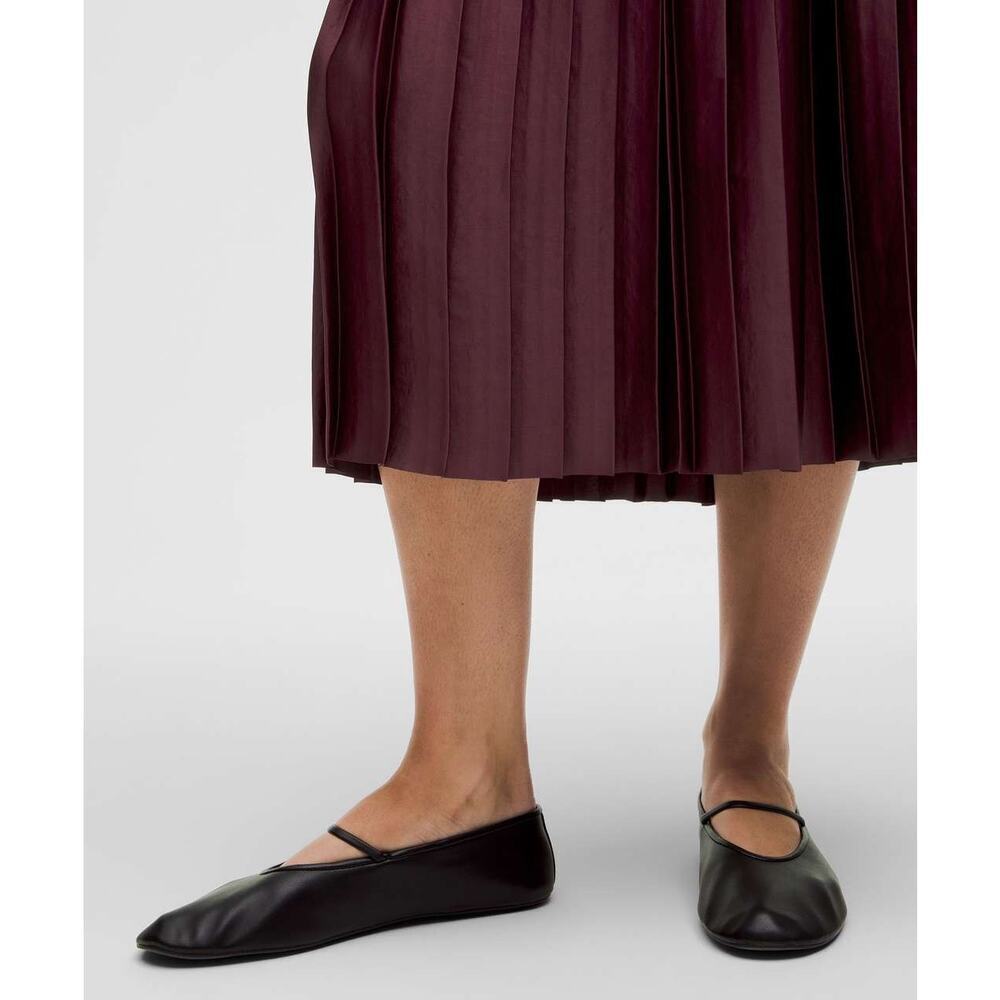 Lululemon Satin Pleated Midi Skirt Size XS Burgundy - Picture 3 of 8